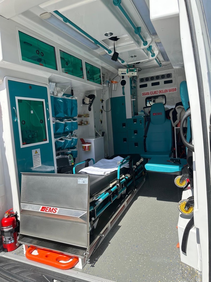 Ambulans iç donanım ve medikal ekipman