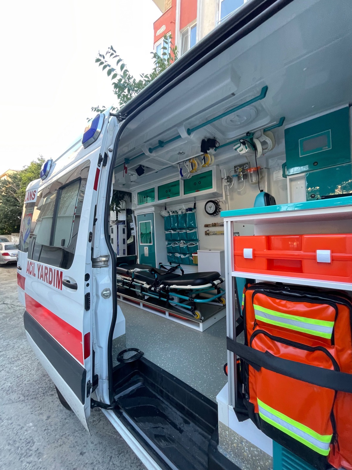 Ateş Mobil Ambulans aracı