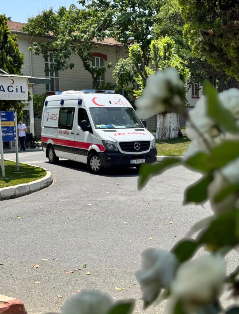 Ateş Mobil Ambulans aracı dış görünüm